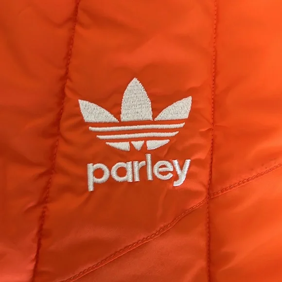 adidas Originals mens Adicolor Unitefit Parley Vest - Picture 6 of 12